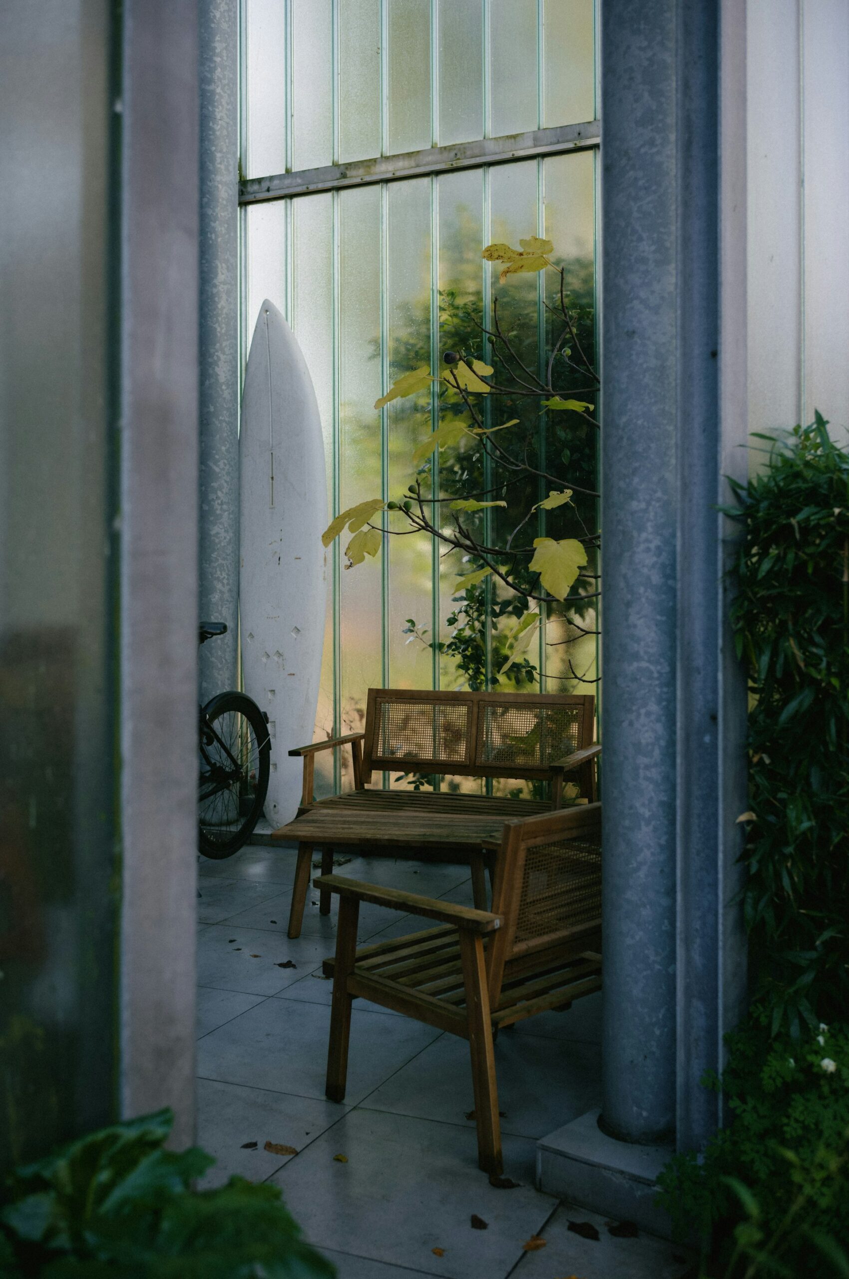 Designing a Minimalist Scandinavian Indoor Garden: Practical Steps for Modern Serenity