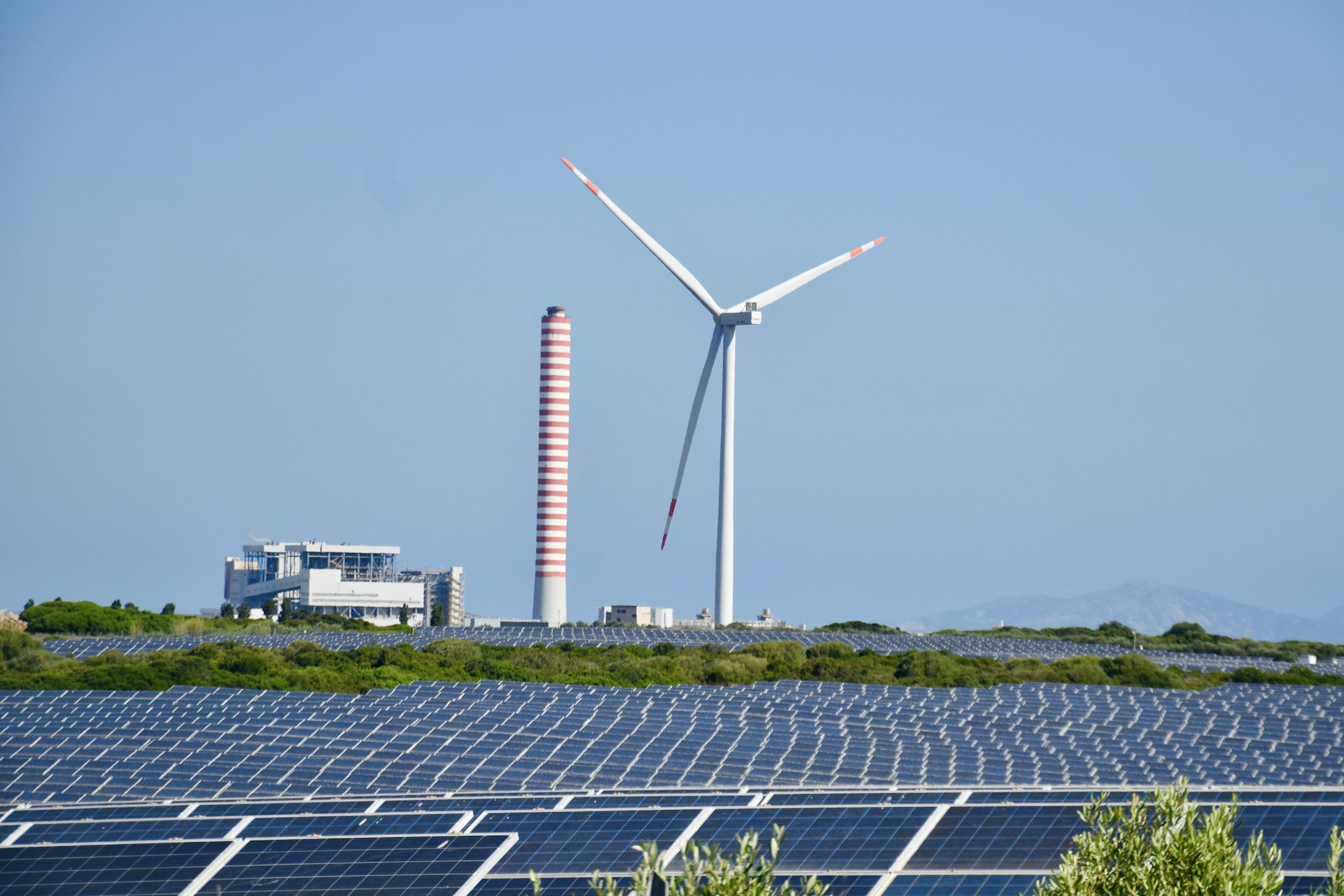 Unlocking Your Future: Career Opportunities in the Renewable Energy Sector