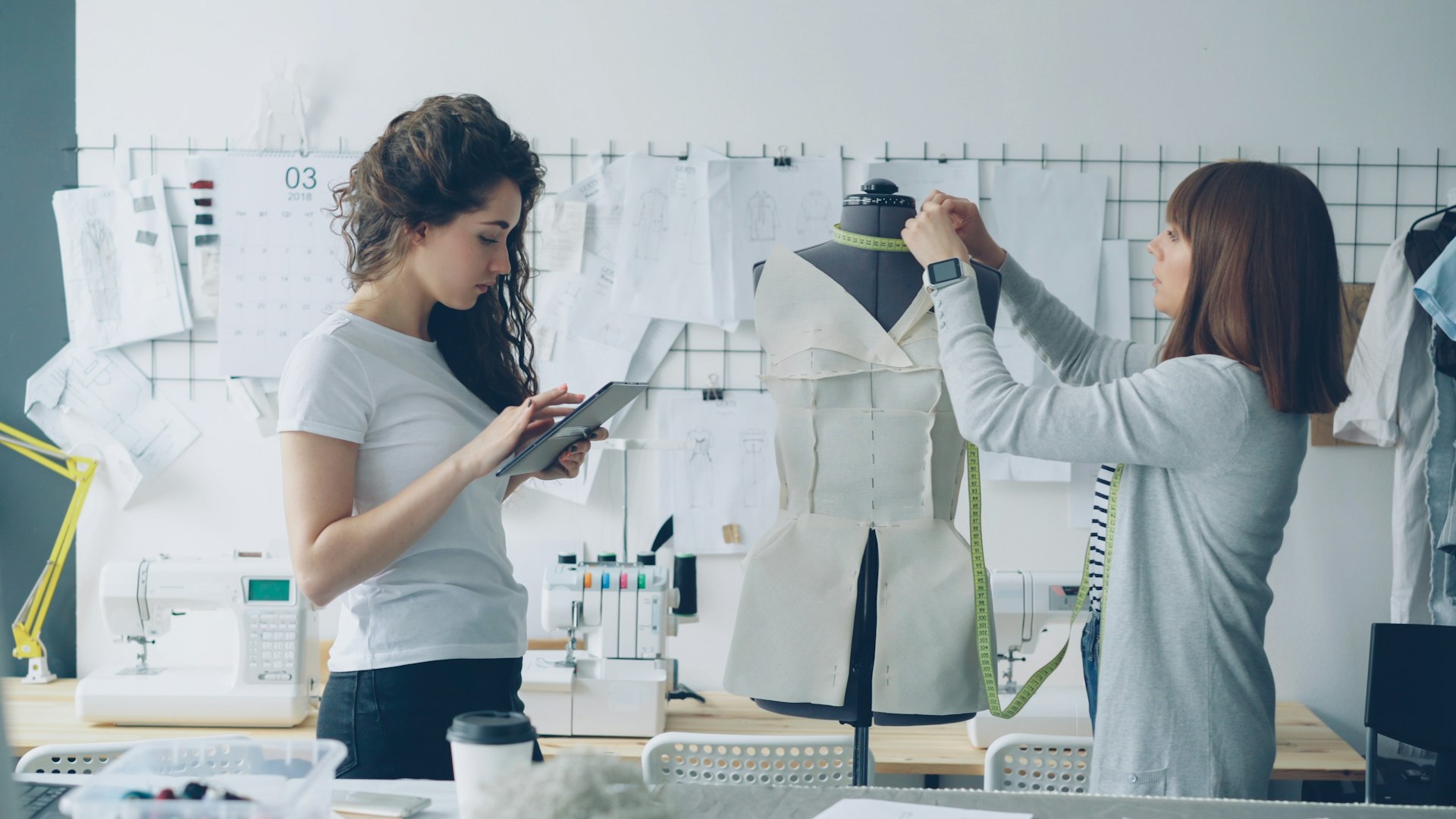Navigating the Future: Careers in the E-Commerce Industry