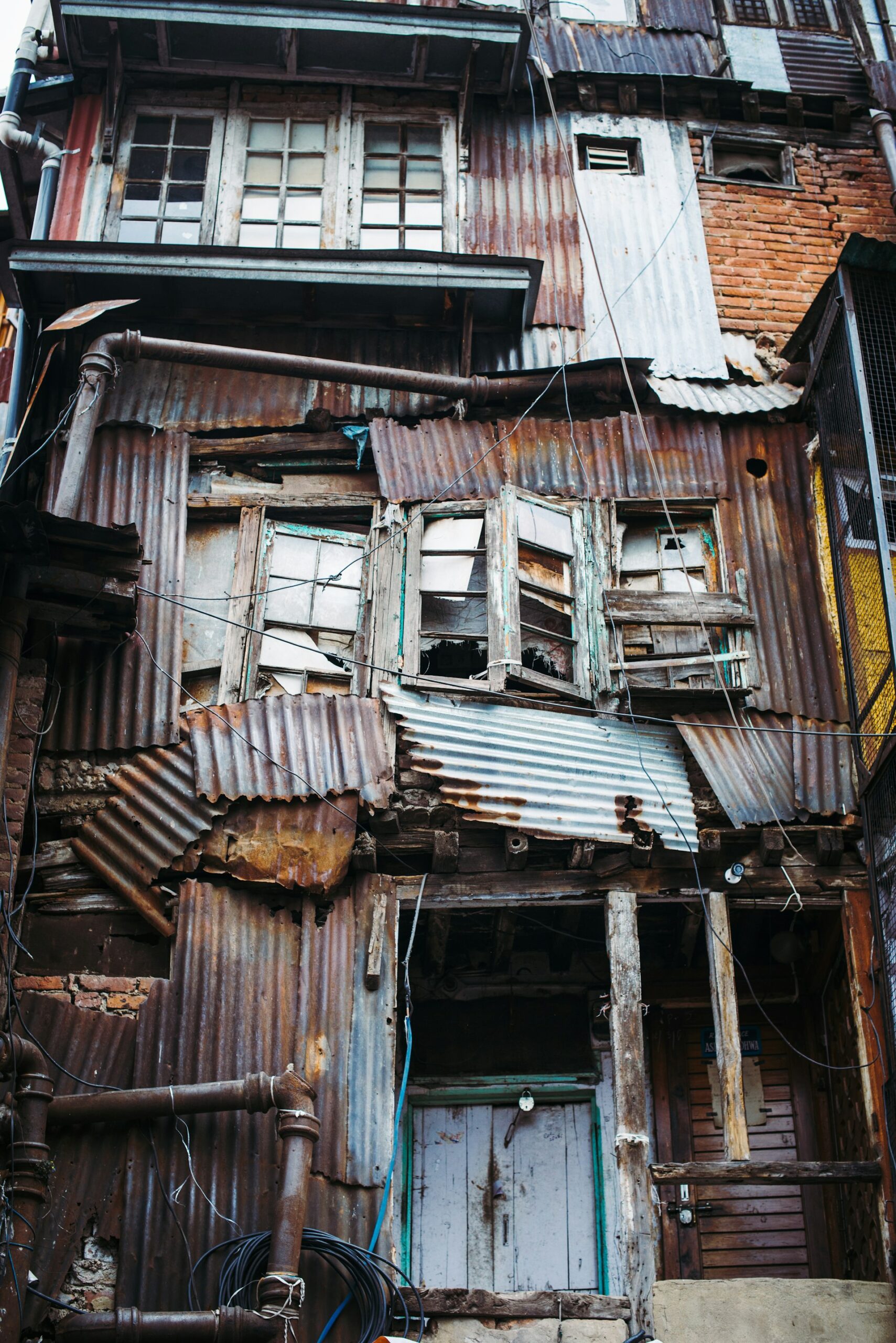 Building Resilient Homes: Actionable Strategies for Disaster Planning and Recovery